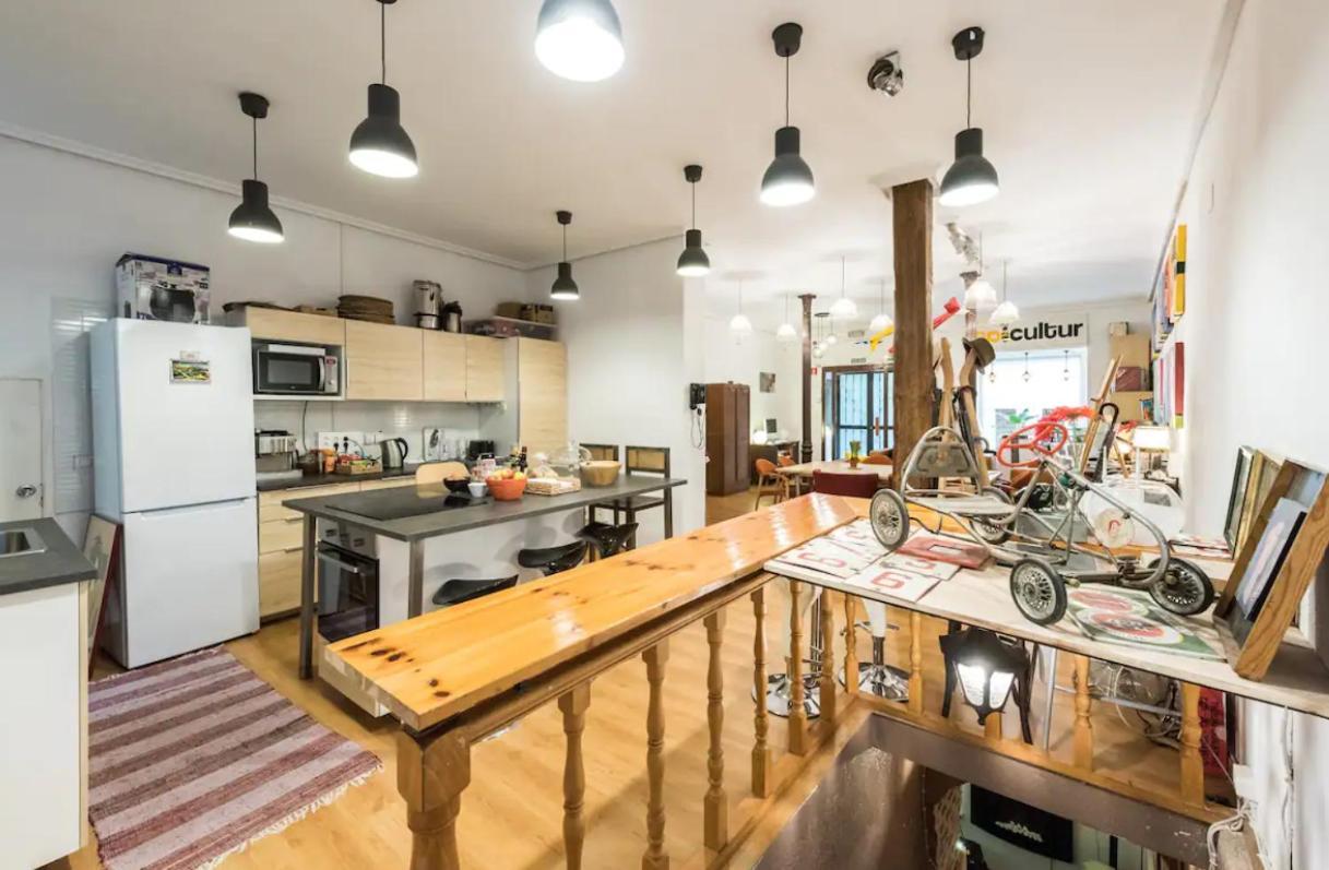 Encomienda Guest House Madrid Luaran gambar