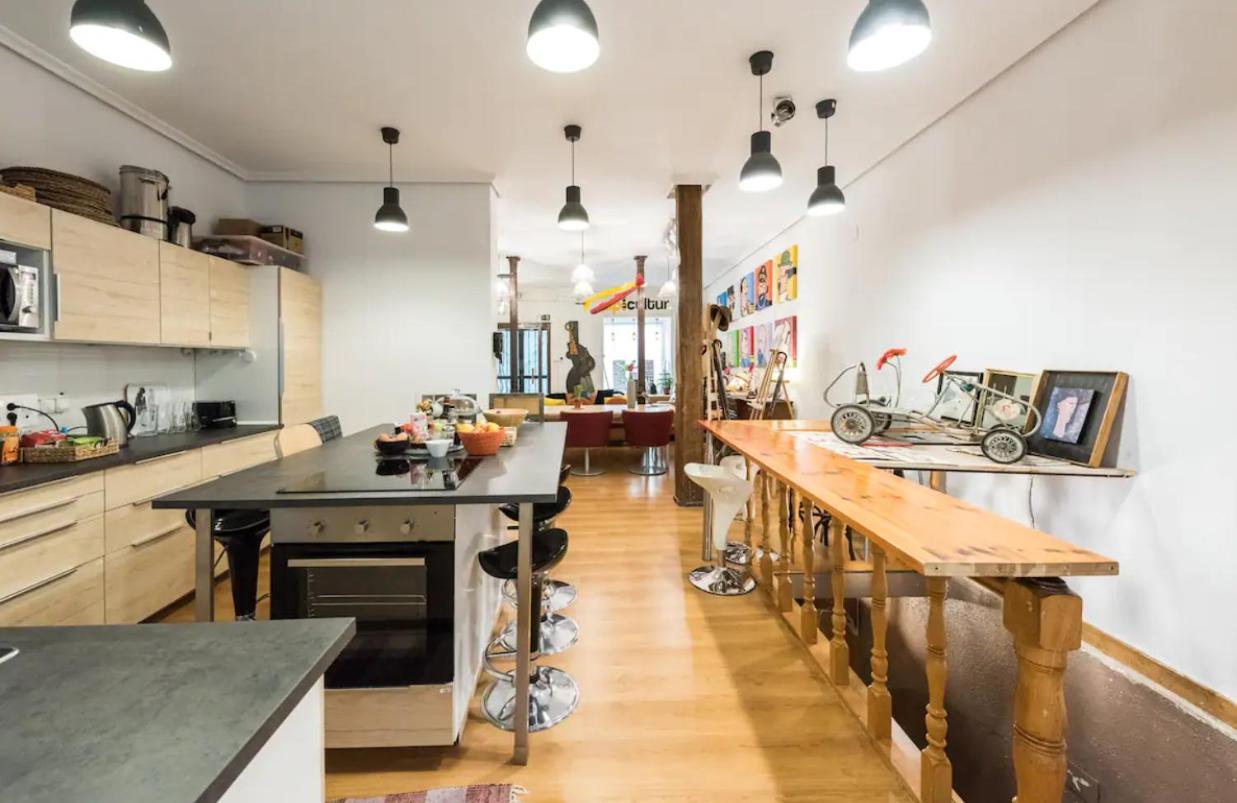 Encomienda Guest House Madrid Luaran gambar
