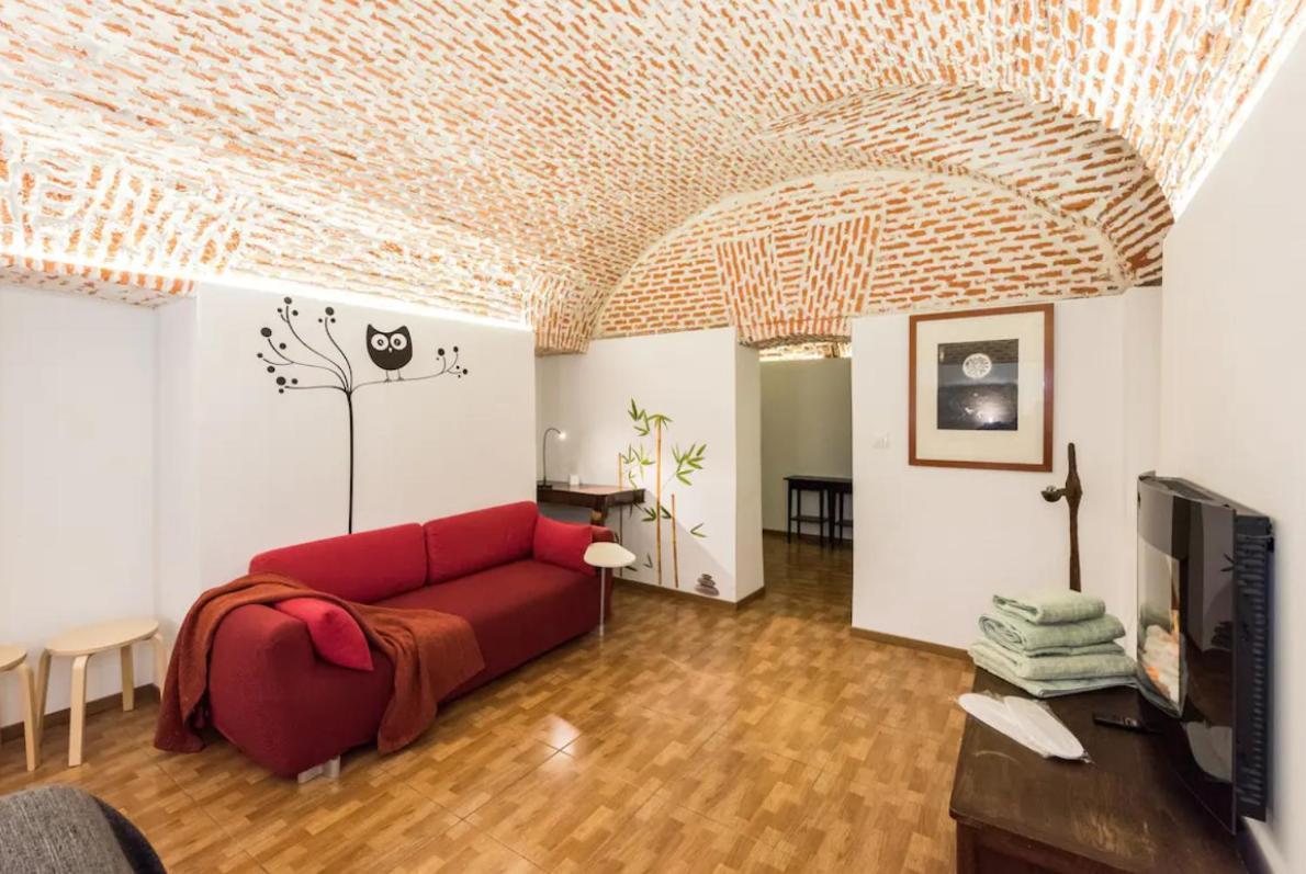 Encomienda Guest House Madrid Luaran gambar