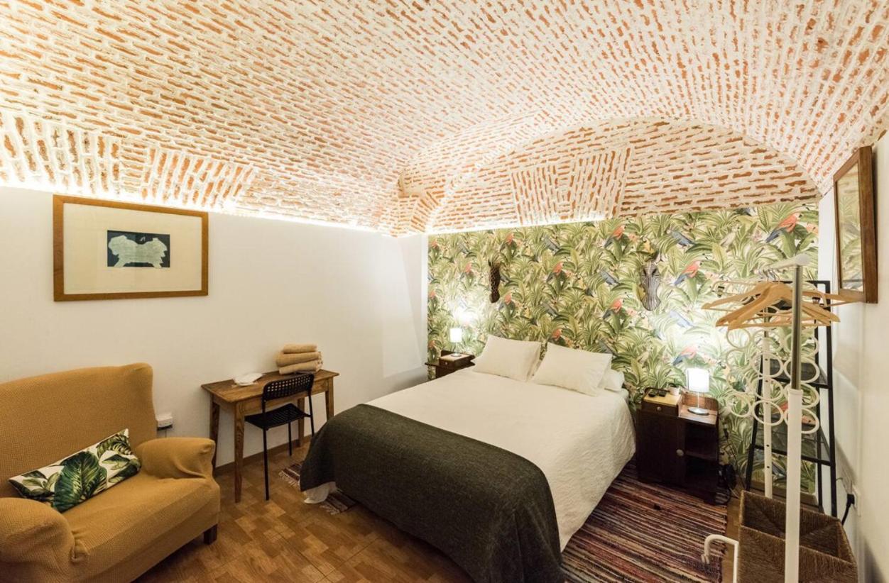 Encomienda Guest House Madrid Luaran gambar