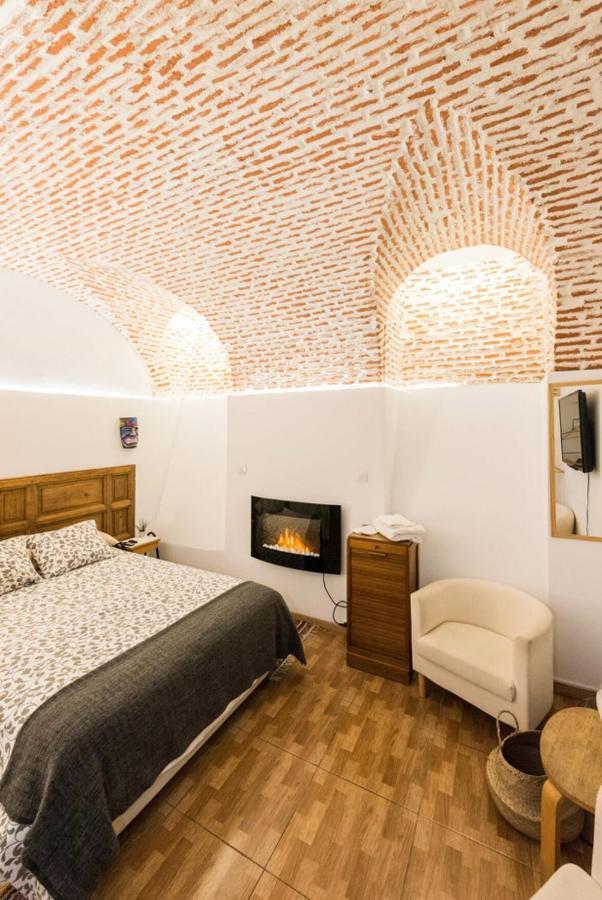 Encomienda Guest House Madrid Luaran gambar