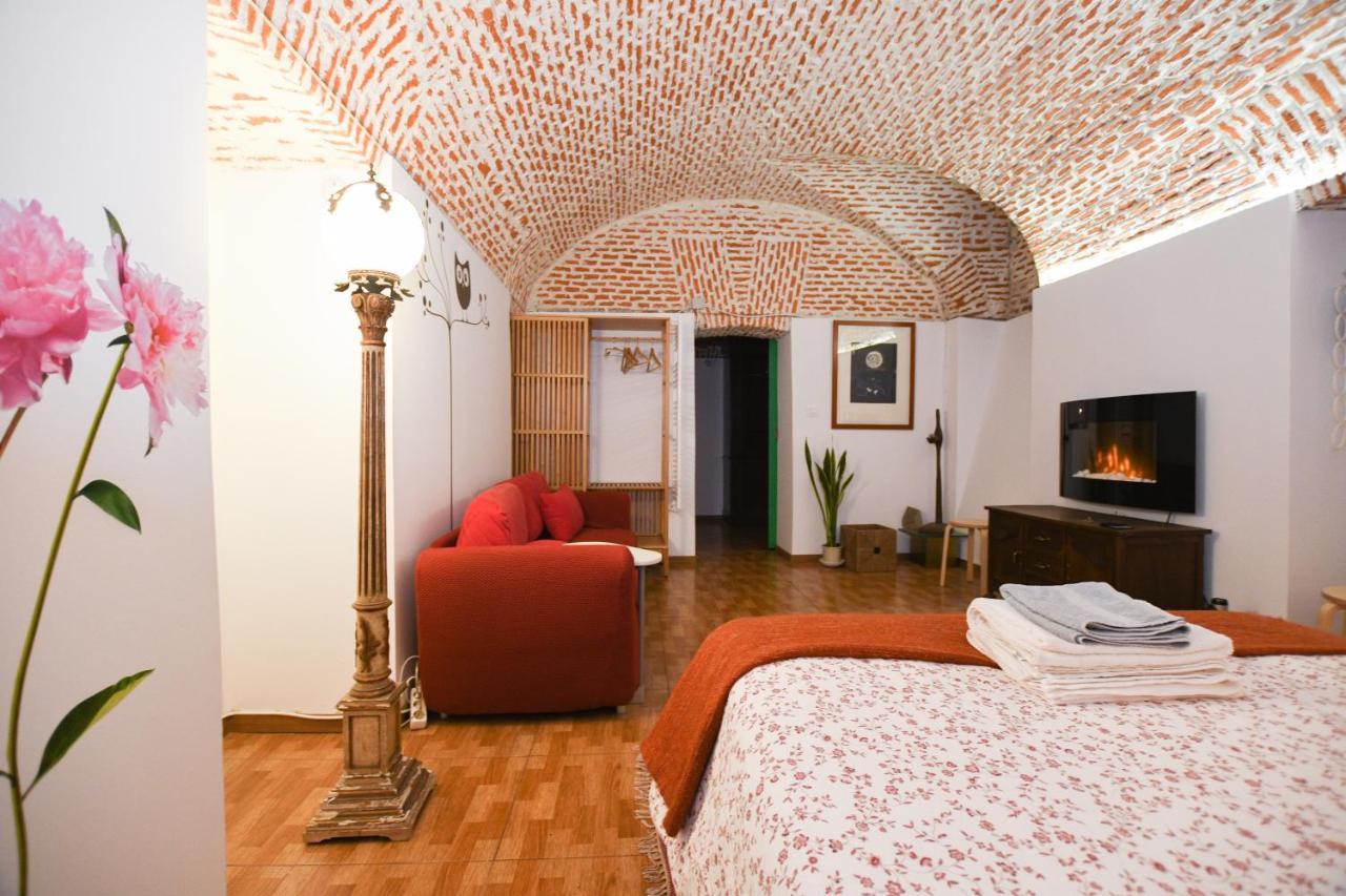 Encomienda Guest House Madrid Luaran gambar