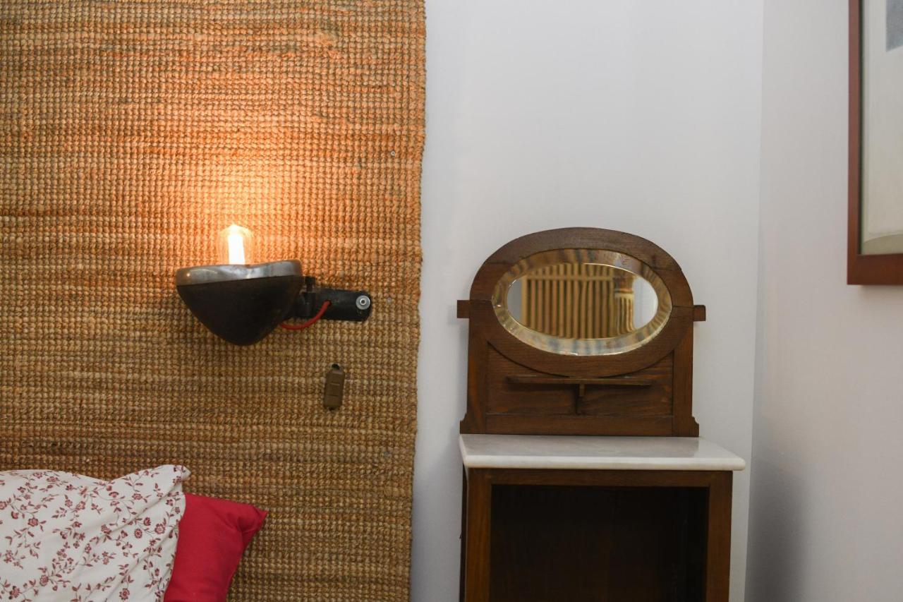 Encomienda Guest House Madrid Luaran gambar